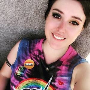 Meet your Posher, Bethany